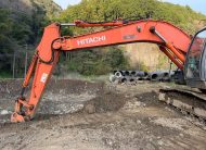 ZX225US-3