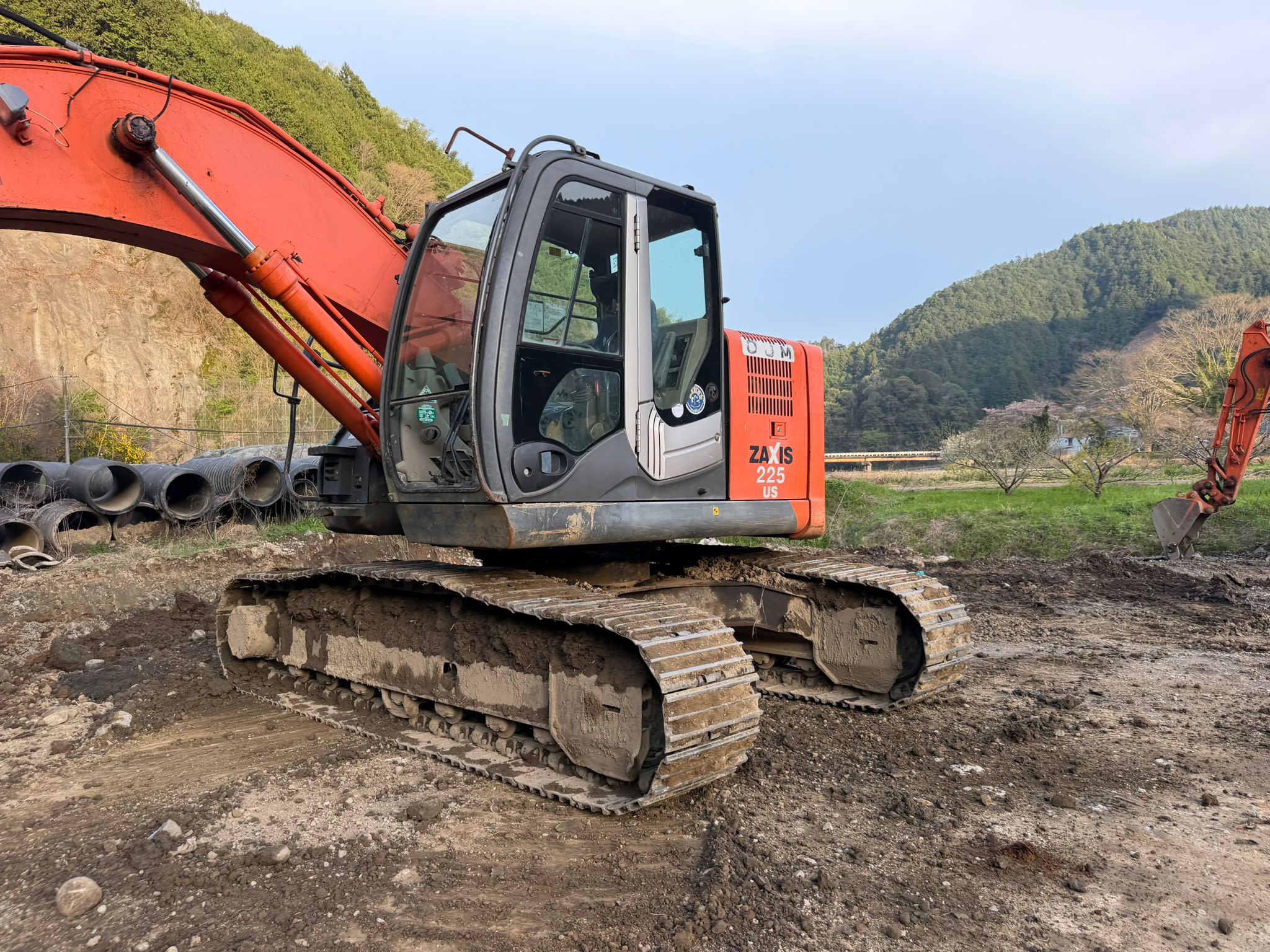 ZX225US-3