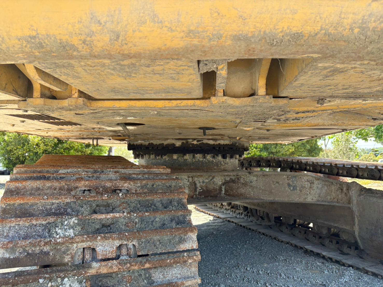 CAT320D-E