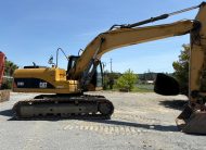 CAT320D-E