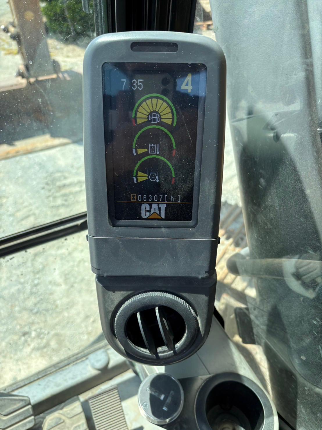 CAT320D-E