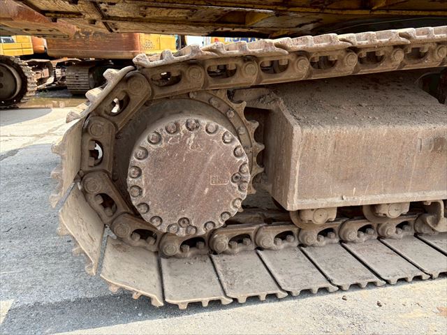 PC200LC-6E