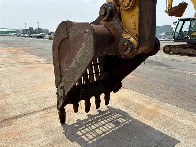 PC200LC-6E