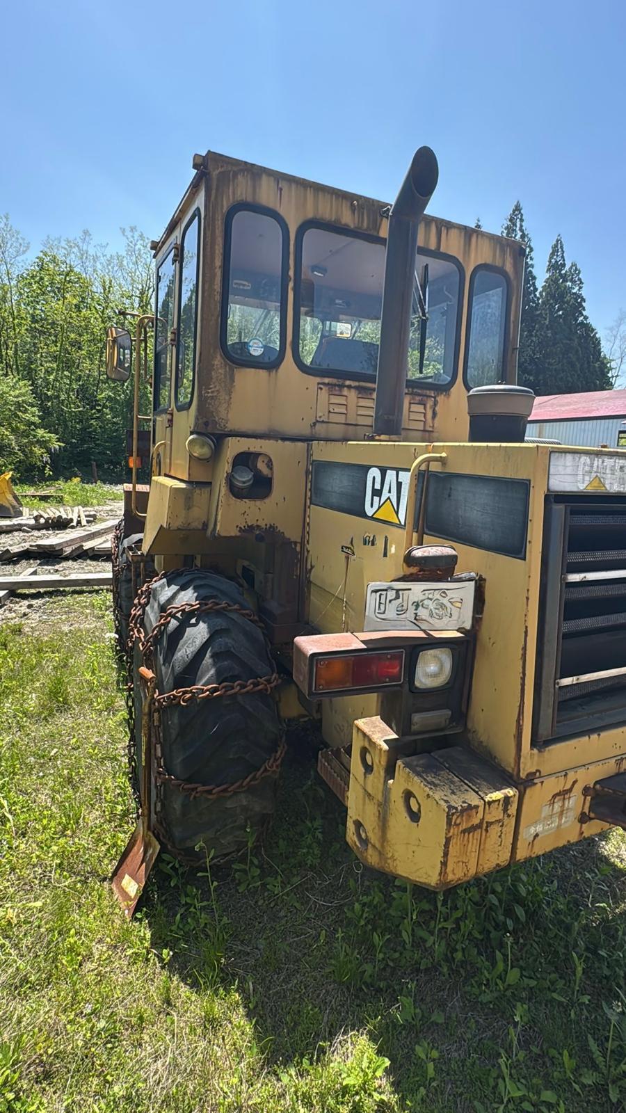 CAT 910E